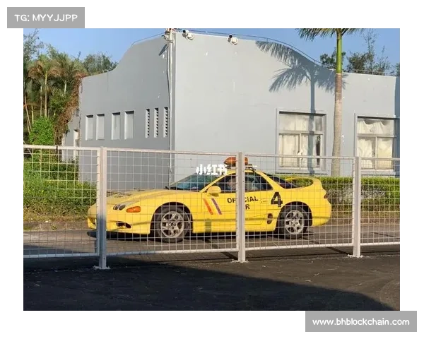 赛事出动安全车、赛车 安全车是干什么用的